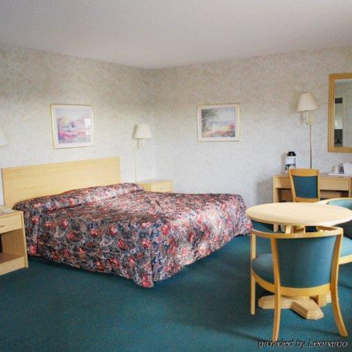 Regency Inn Perrysburg/Toledo Millbury Room photo